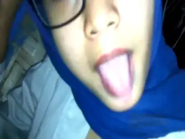 Bokep Jilbab ABG Twitter Ngentot Brutal Puas